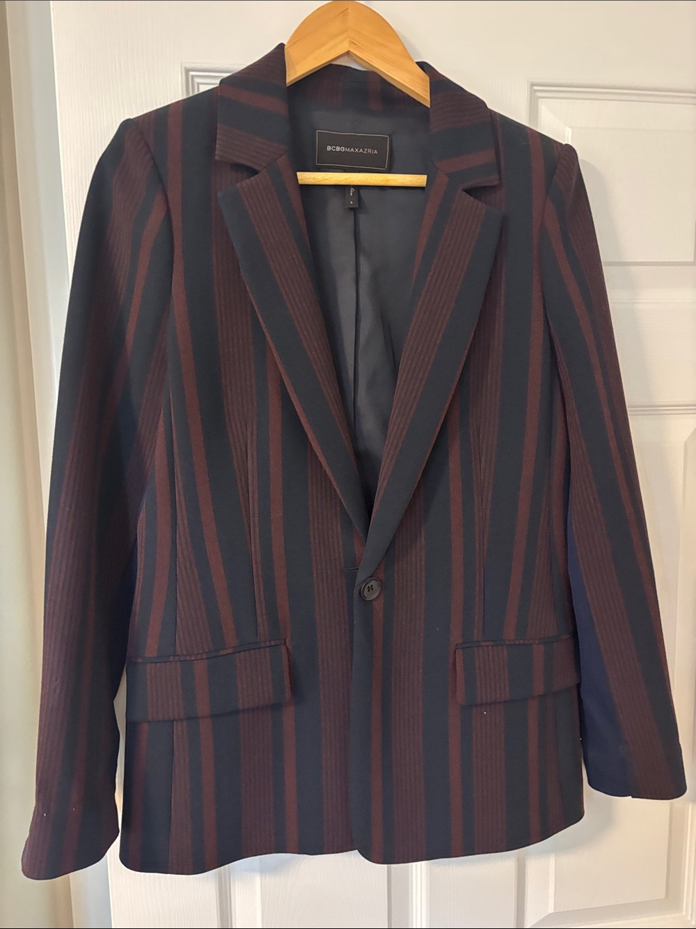 BCBGMaxazria women’s Navy & Burgundy Striped Blazer
